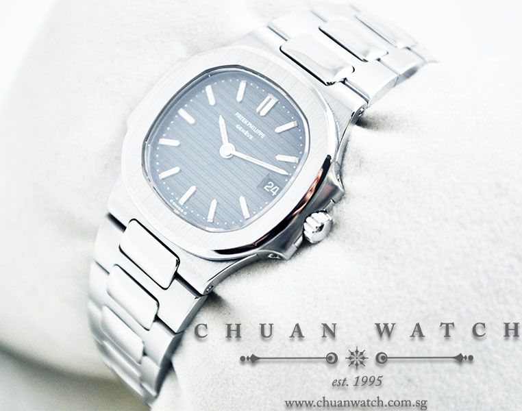 Patek Philippe Lady Nautilus 4700/1 - Discontinued - Image 2
