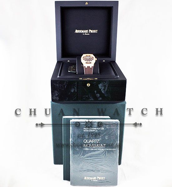 Audemars Piguet Ladies Royal Oak Quartz 67651OR - Image 5