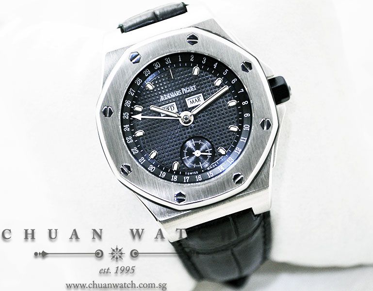 Audemars Piguet Royal Oak Offshore Triple Calendar 25807ST - Discontinued - Image 3