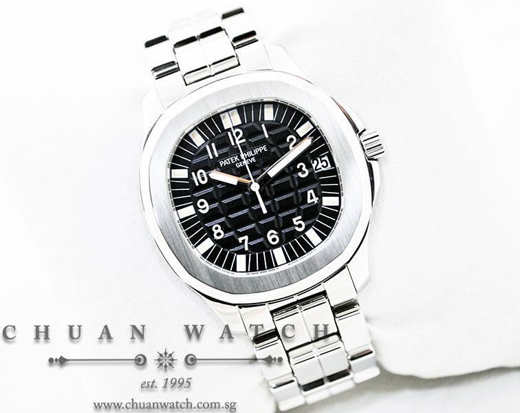Patek Philippe Aquanaut 5065A/1A-001 - Discontinued - Image 3