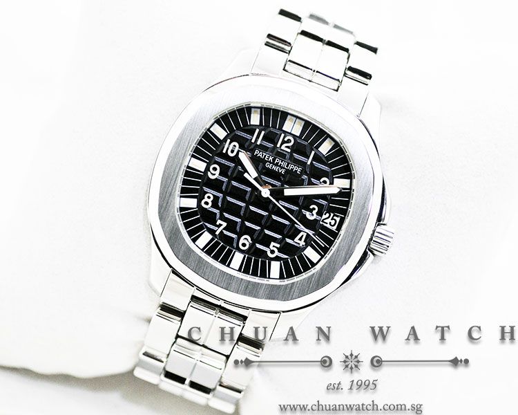 Patek Philippe Aquanaut 5065A/1A-001 - Discontinued - Image 2