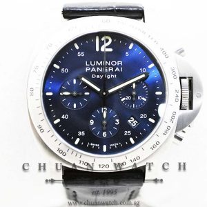 Panerai Luminor Daylight Chronograph Titanio Pam 326 M - Discontinued