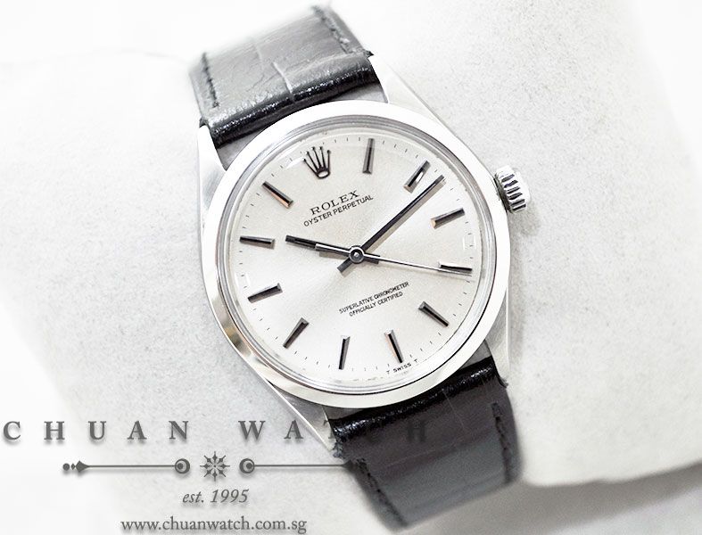 Rolex Vintage Oyster Perpetual 34mm 1002 Silver Rhodium Baton - Discontinued - Image 3