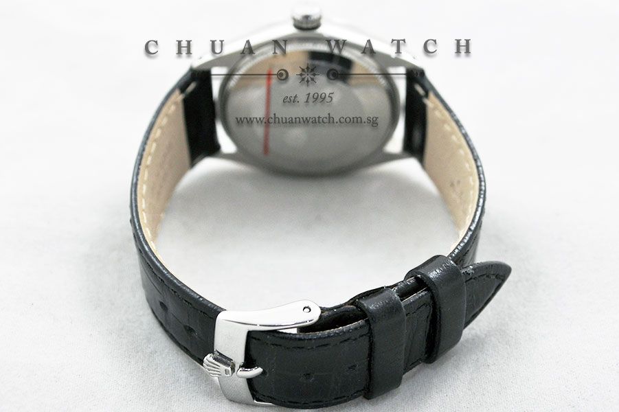 Rolex Vintage Oyster Perpetual 34mm 1002 Silver Rhodium Baton - Discontinued - Image 4