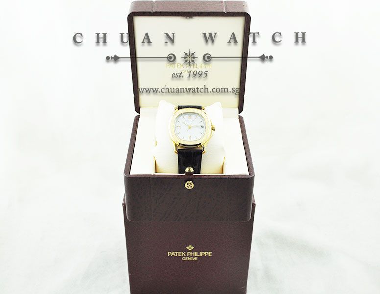 Patek Philippe Aquanaut 5060J - Discontinued - Image 5