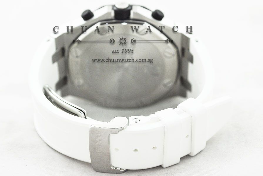 Audemars Piguet Royal Oak Offshore Rubber Clad White 25940SK - Discontinued - Image 4