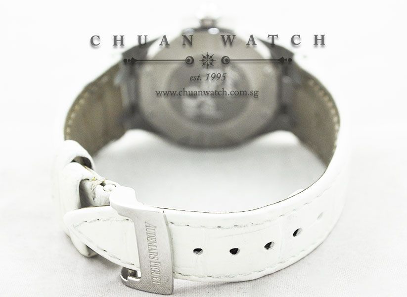 Audemars Piguet Lady Royal Oak Quartz 33mm 67621ST White - Discontinued - Image 4