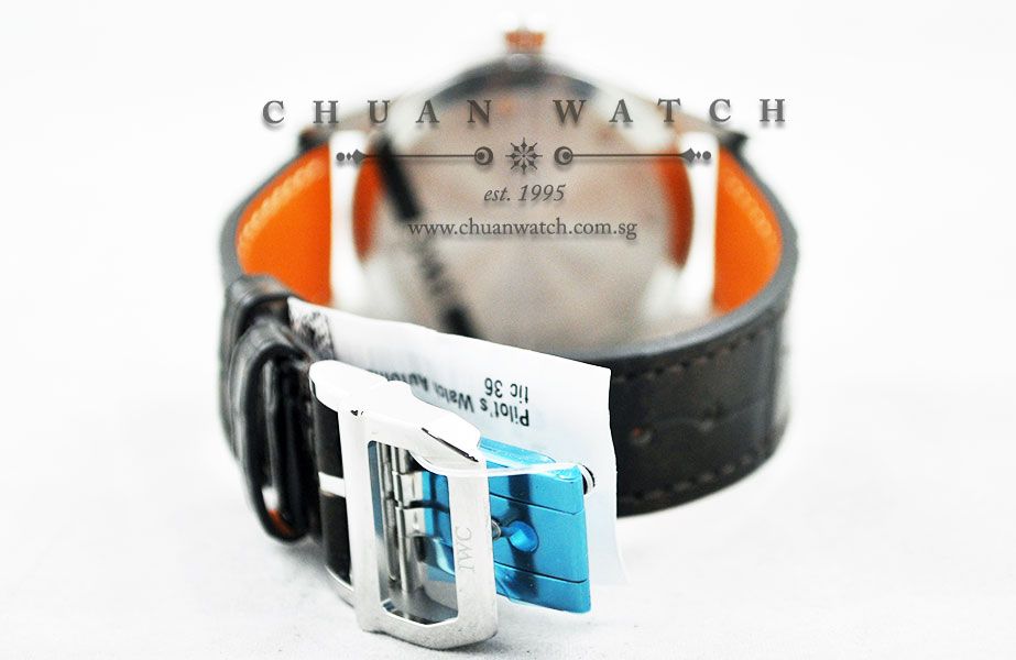 IWC Pilots Watch Automatic 36mm IW324001 - Image 4