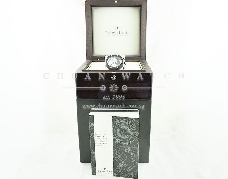 Audemars Piguet Royal Oak Offshore Rubber Clad Black 25940SK - Discontinued - Image 5