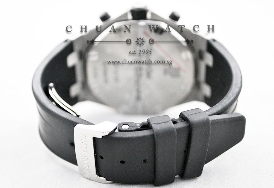 Audemars Piguet Royal Oak Offshore Rubber Clad Black 25940SK - Discontinued - Image 4