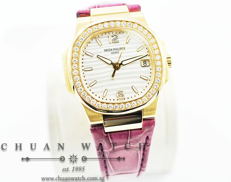 Patek Philippe Ladies Nautilus Rose Gold 32mm 7010R-011 - Image 3
