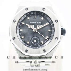 Audemars Piguet Royal Oak Offshore Triple Calendar 39mm 25807ST - Discontinued