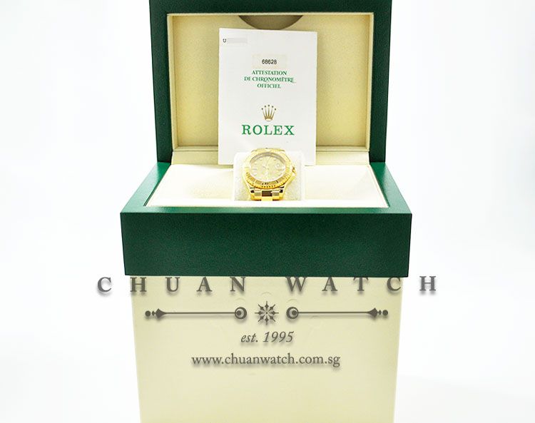 Rolex Midsize Yacht-Master 35mm 68628 Champagne Sunburst Index - Discontinued - Image 5