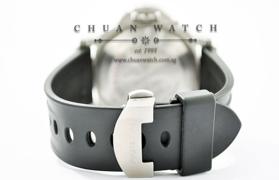 Panerai Luminor Marina Automatic Titanio Pam 240 J - Discontinued - Image 4