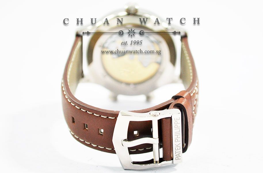 Patek Philippe Calatrava Pilot Travel Time White Gold 42mm 5524G-001 - Image 4