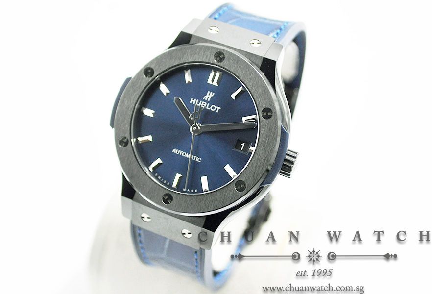 Hublot Classic Fusion Ceramic Blue 38mm 565.CM.7170.LR - Image 2