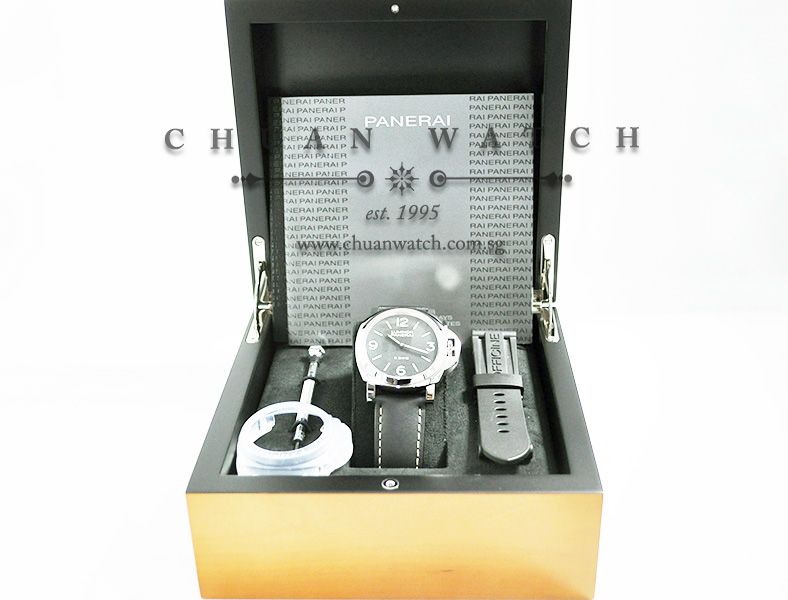 Panerai Luminor 8-Days 44mm Pam 560 T - Image 5