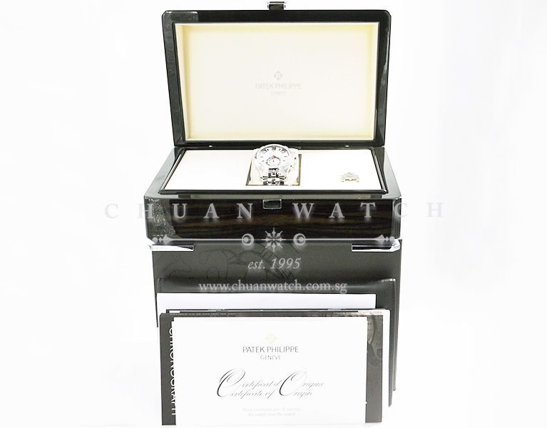 Patek Philippe Annual Calendar Flyback Chronograph Steel 40.5mm 5960/1A-001 - Discontinued - Image 5