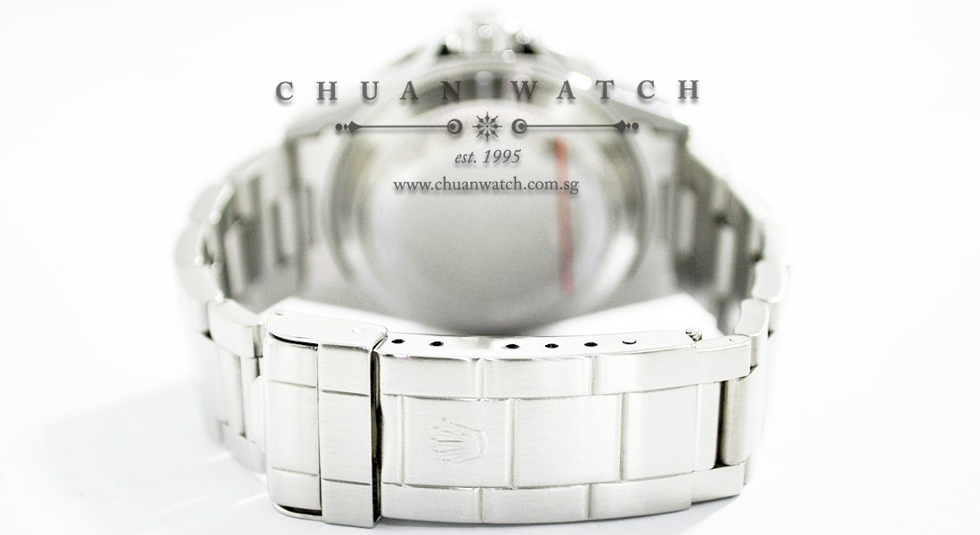 Rolex Submariner Date 16610 - Discontinued - Image 4