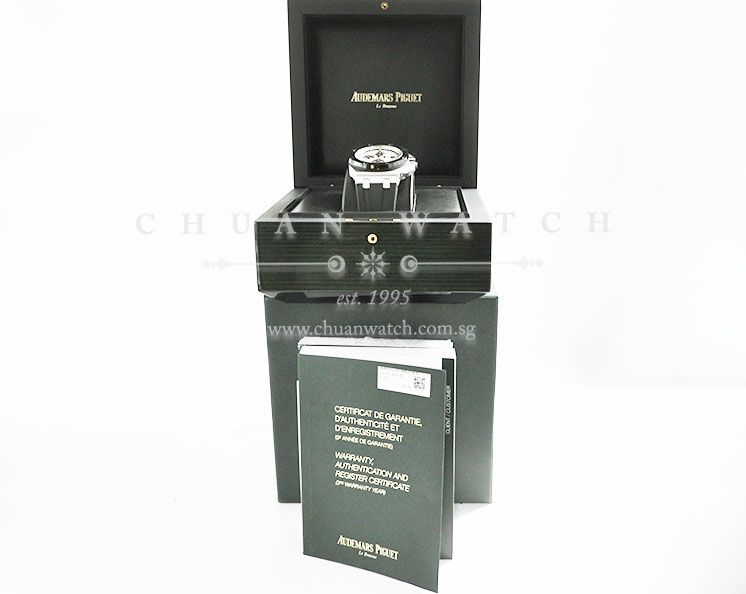 Audemars Piguet Royal Oak Offshore Novelty Steel 44mm 26400SO - Discontinued - Image 5