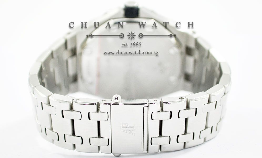 Audemars Piguet Royal Oak Offshore Triple Calendar 39mm 25807ST - Discontinued - Image 4