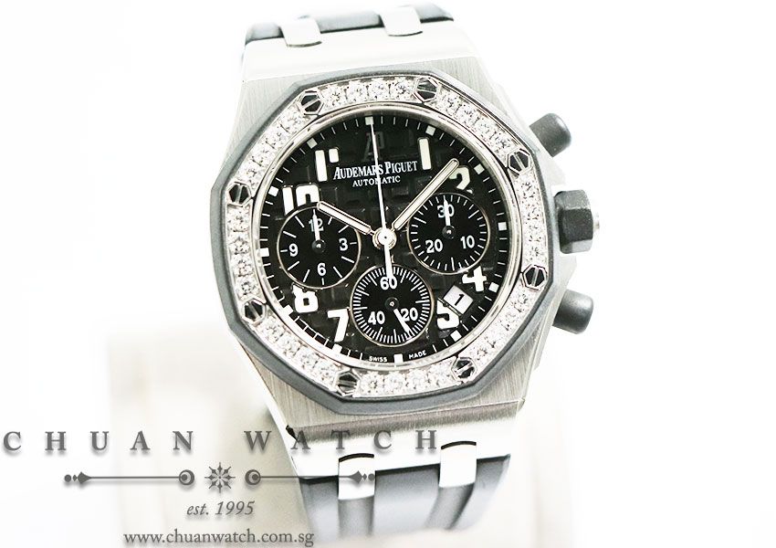 Audemars Piguet Ladies Royal Oak Offshore 37mm 26048SK Black - Discontinued - Image 3