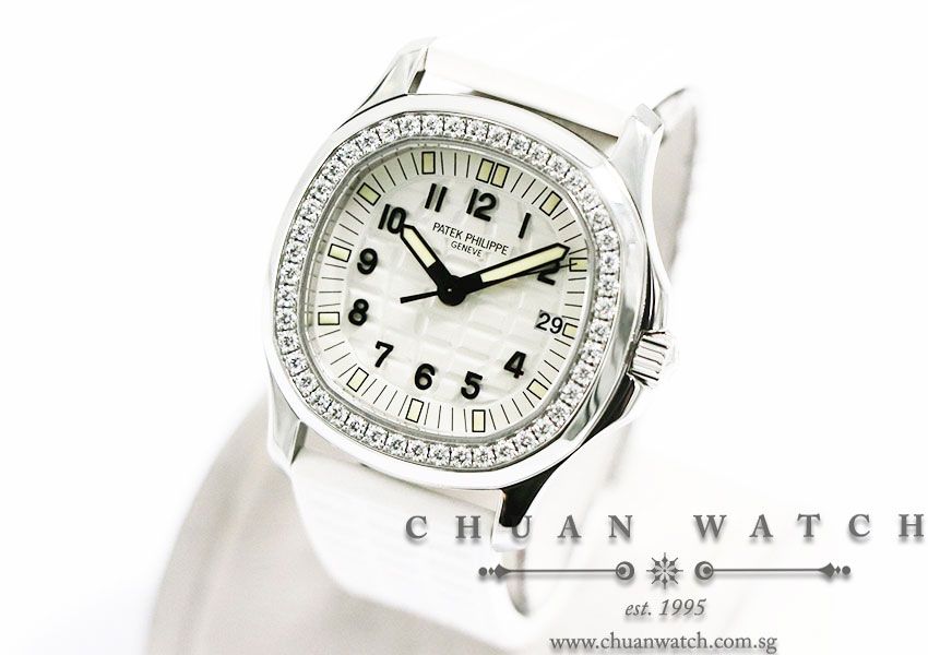 Patek Philippe Ladies Aquanaut Luce 35.6mm 5067A-011 Pure White - Discontinued Dial - Image 2