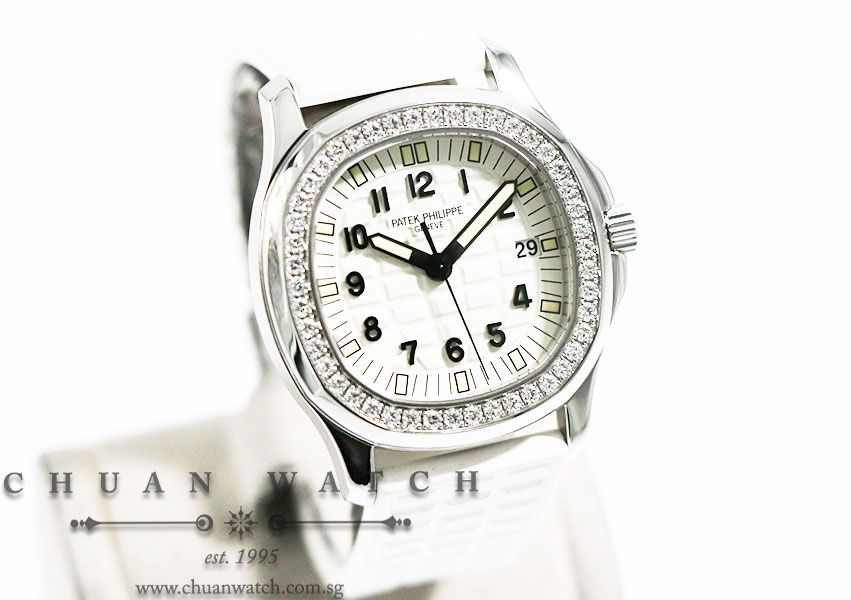 Patek Philippe Ladies Aquanaut Luce 35.6mm 5067A-011 Pure White - Discontinued Dial - Image 3