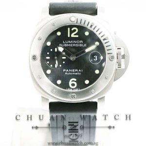 Panerai Luminor Submersible Titanio 44mm Pam 025 L - Discontinued