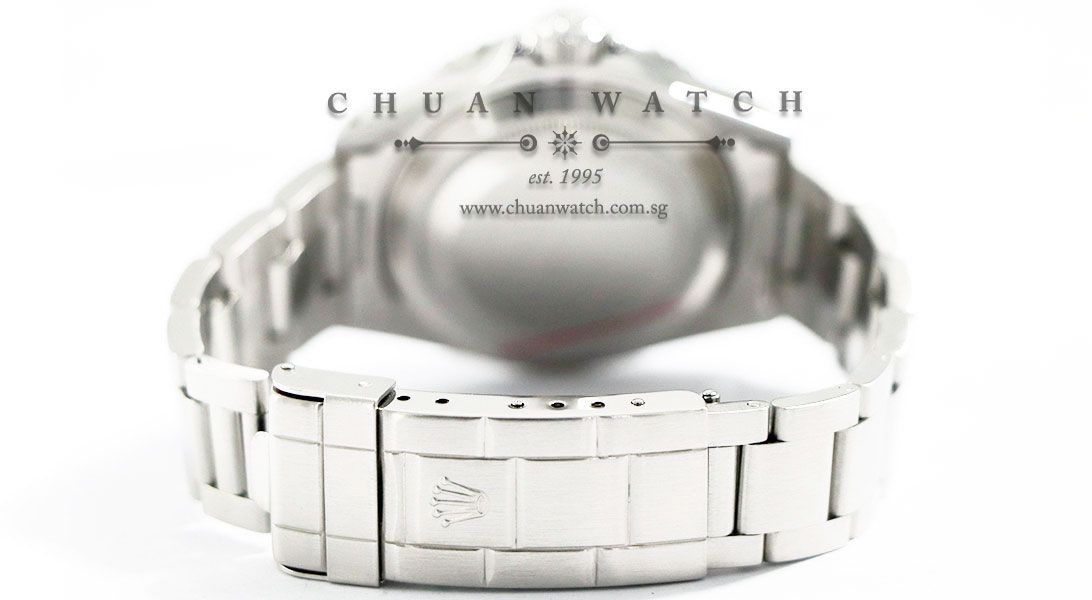 Rolex Submariner Date 16610 - Discontinued - Image 4