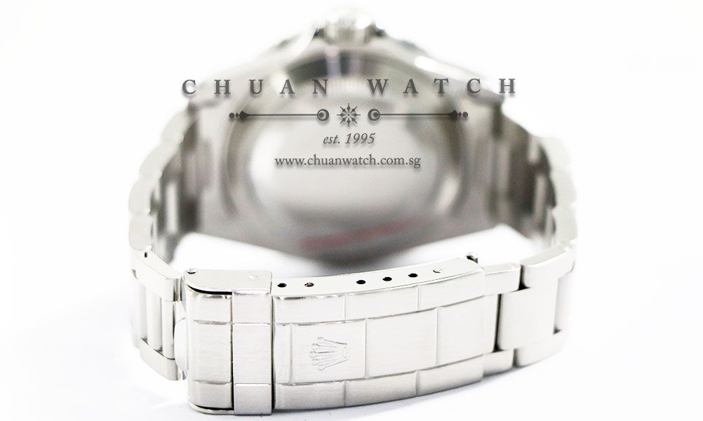 Rolex Submariner No-Date 2-Liner Swiss Only 14060 - Discontinued - Image 4