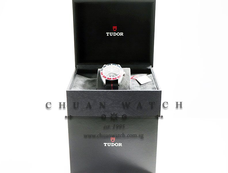 Tudor Heritage Black Bay GMT Pepsi 41mm 79830RB - Image 5