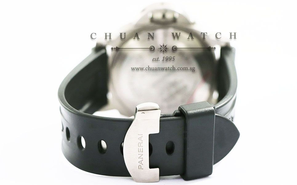 Panerai Luminor Marina Automatic Titanio 44mm Pam 240 J - Discontinued - Image 4