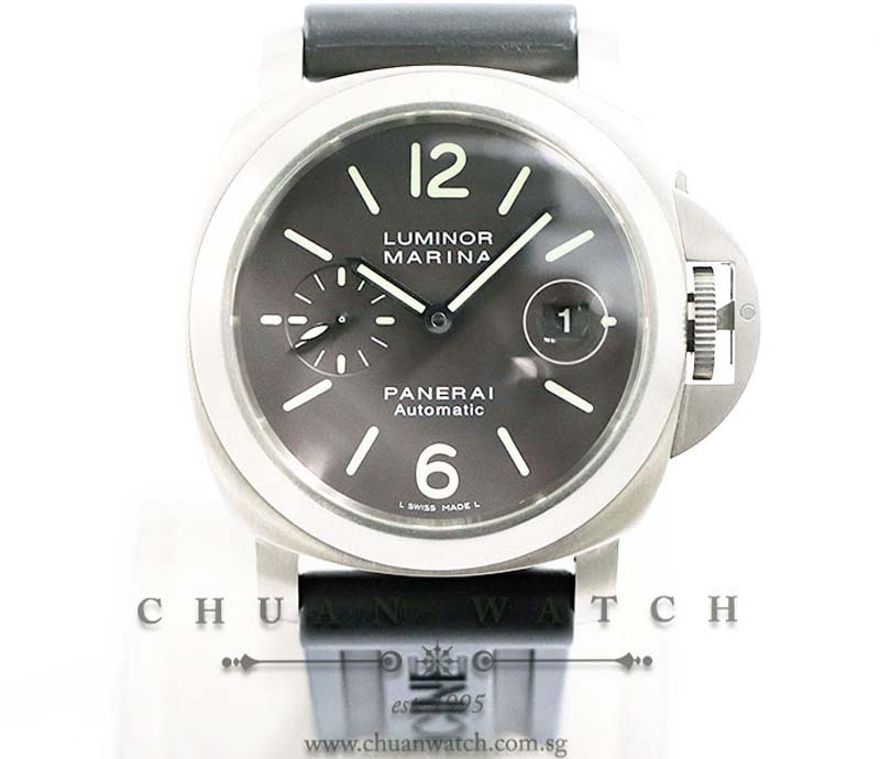 Panerai Luminor Marina Automatic Titanio 44mm Pam 240 J - Discontinued