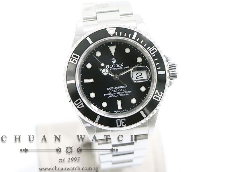 Rolex Submariner Date 16610 - Discontinued - Image 3