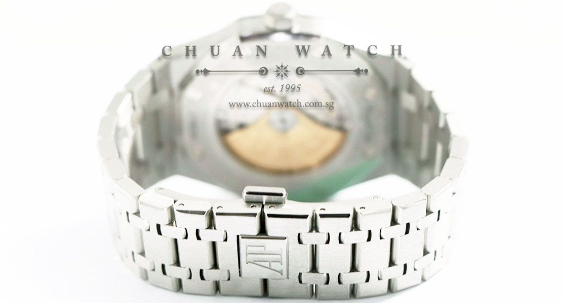 Audemars Piguet Royal Oak Automatic 41mm 15400ST Grey - Discontinued - Image 4