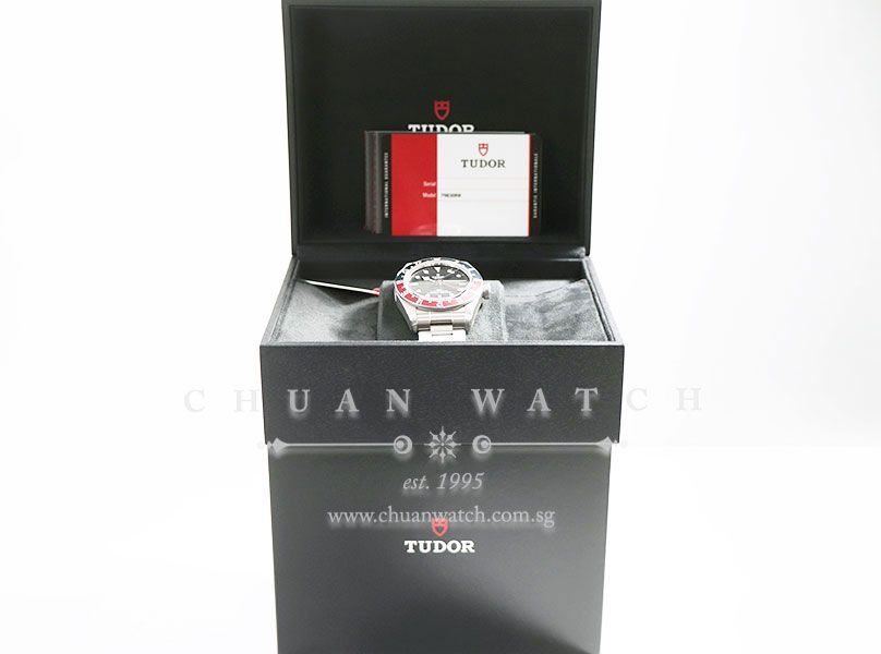 Tudor Heritage Black Bay GMT Pepsi 41mm 79830RB - Image 5