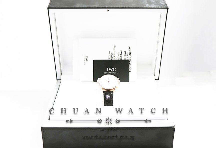 IWC Portuguese Chronograph Rose Gold 40.9mm IW371480 - Discontinued Reference - Image 5