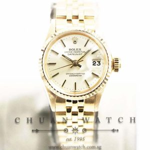 Rolex Vintage Ladies DateJust Yellow Gold 26mm 6517 Silver Sunburst Index - Discontinued