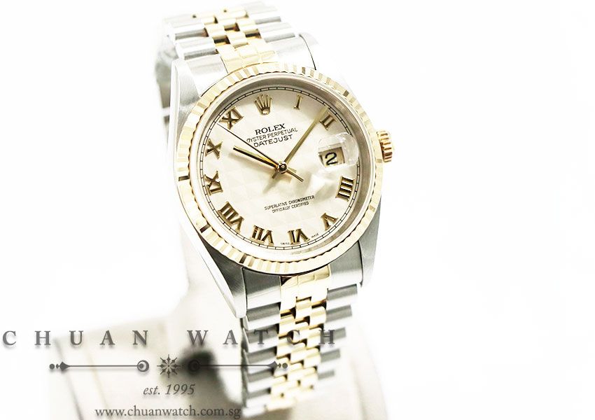 Rolex Gents DateJust Two-Tone 36mm 16233 Ivory Pyramid Roman - Discontinued - Image 3