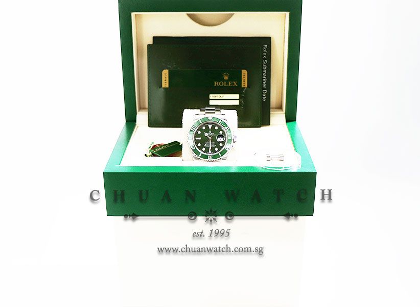Rolex Submariner Hulk 116610LV - Discontinued - Image 5