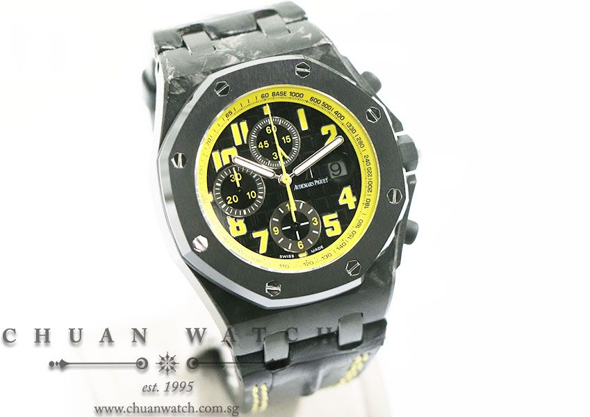 Audemars Piguet Royal Oak Offshore Bumblebee Forged Carbon 42mm 26176FO - Discontinued - Image 3