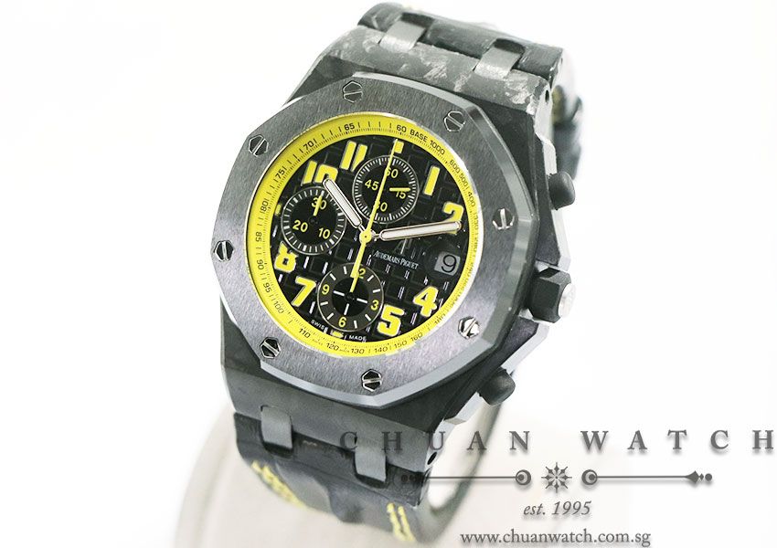 Audemars Piguet Royal Oak Offshore Bumblebee Forged Carbon 42mm 26176FO - Discontinued - Image 2