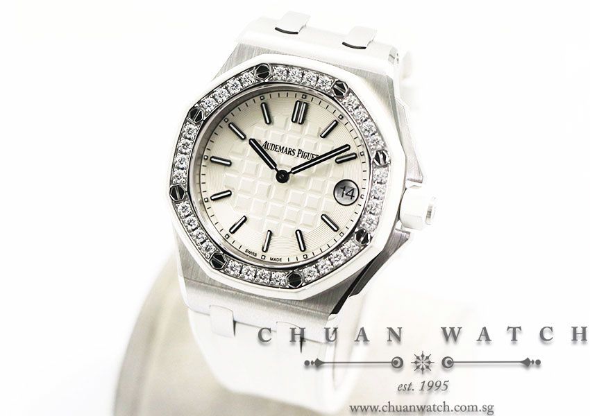 Audemars Piguet Ladies Royal Oak Offshore Quartz 37mm 67540SK - Discontinued - Image 2