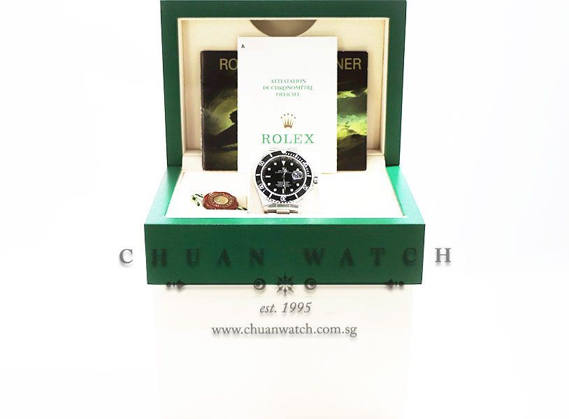 Rolex Submariner Date 16610 Swiss Only - Discontinued - Image 5