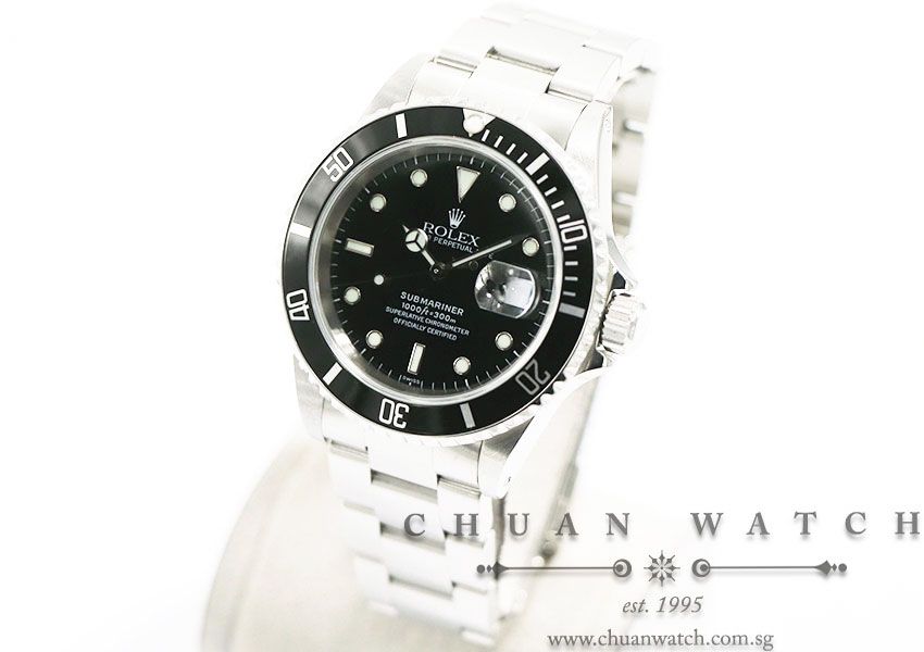 Rolex Submariner Date 16610 Swiss Only - Discontinued - Image 2