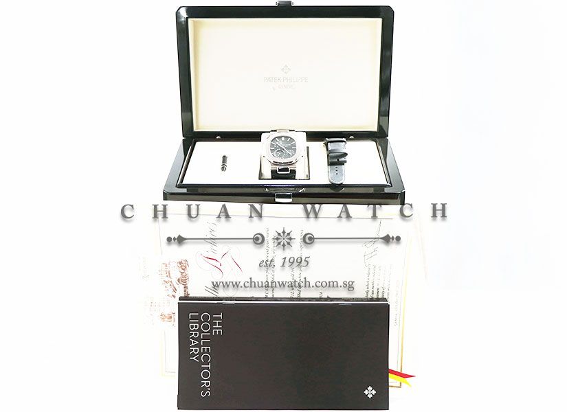 Patek Philippe Nautilus MoonPhase Power-Reserve White Gold 40mm 5712G-001 - Image 5