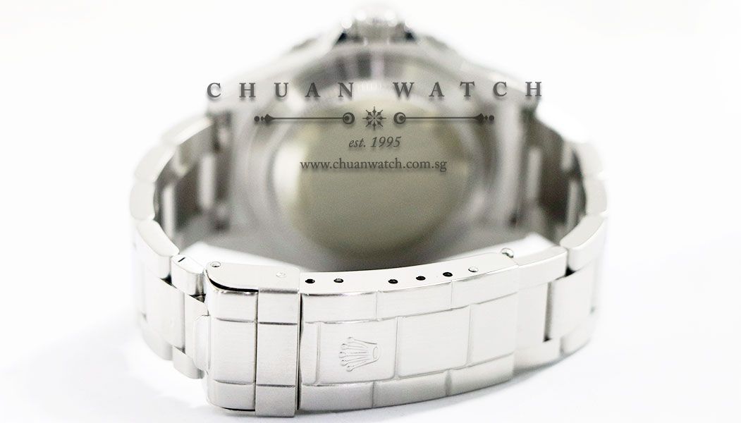 Rolex Submariner Date 16610 - Discontinued - Image 4