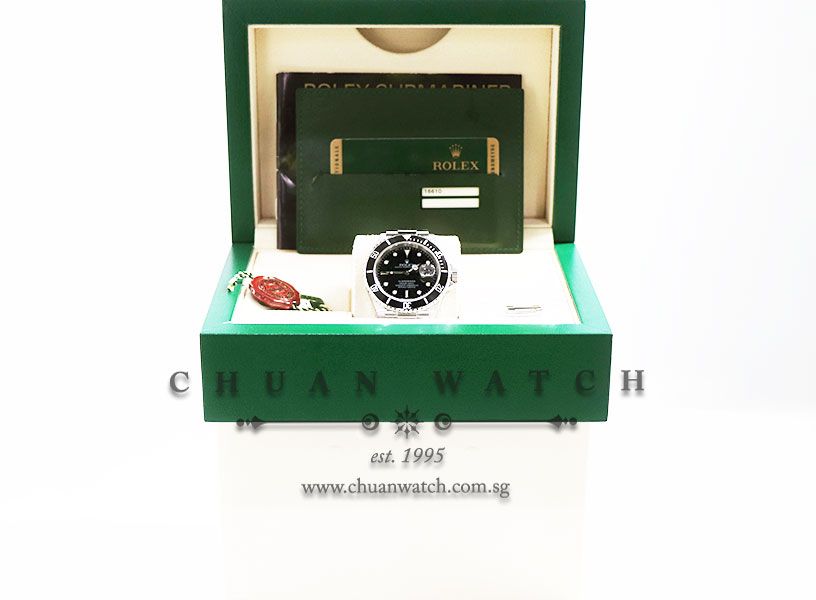 Rolex Submariner Date 16610 - Discontinued - Image 5