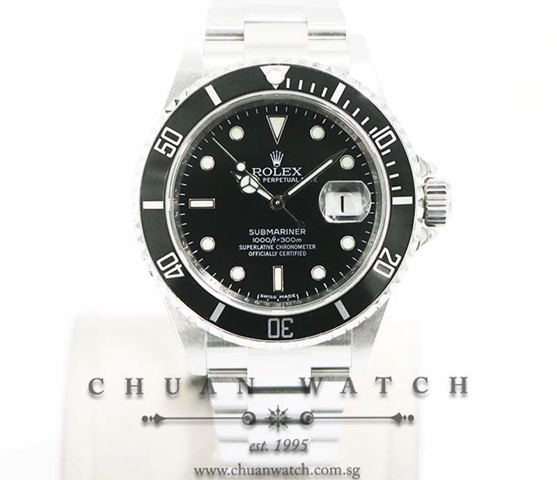 Rolex Submariner Date 16610 - Discontinued
